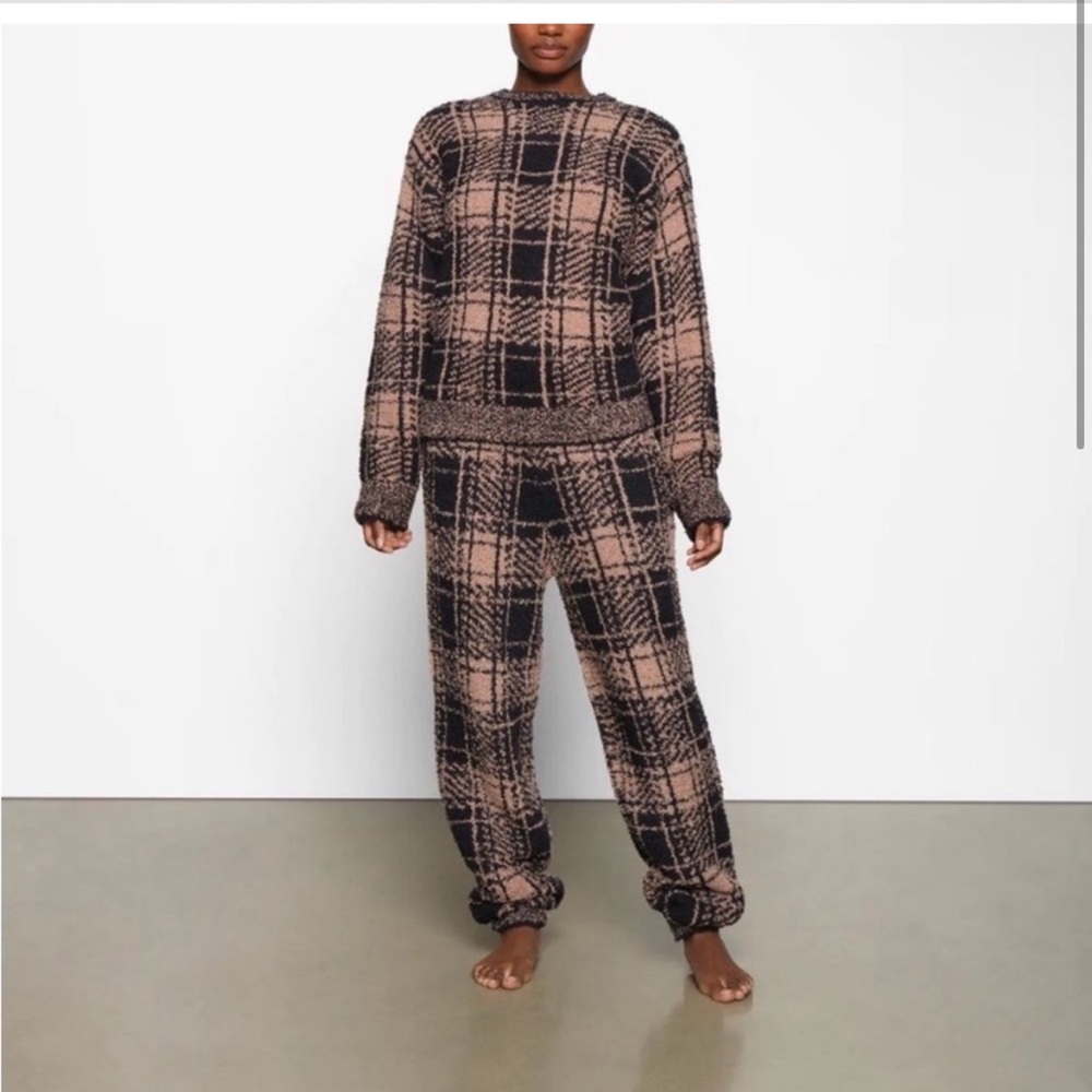 SKIMS Cozy Plaid Pajamas - Size M